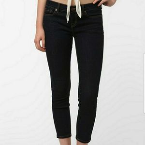 🍁BDG Grazer Mid Rise  Jeans